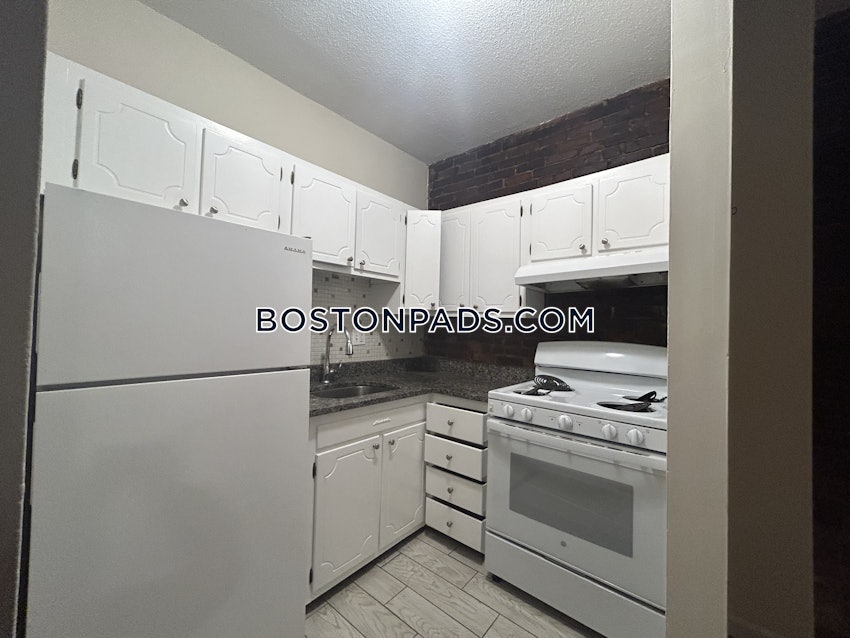 BOSTON - MISSION HILL - 1 Bed, 1 Bath - Image 1