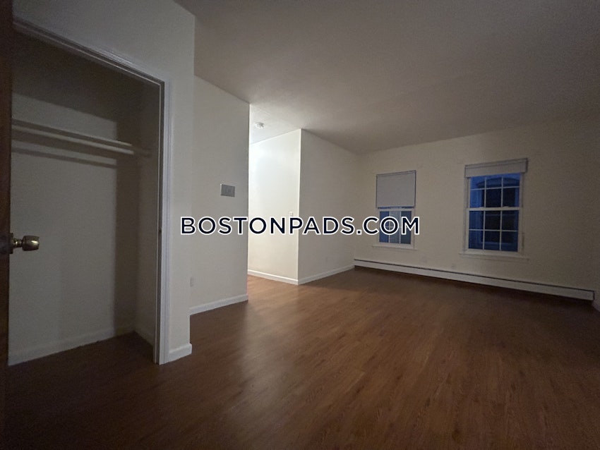 BOSTON - MISSION HILL - 1 Bed, 1 Bath - Image 11