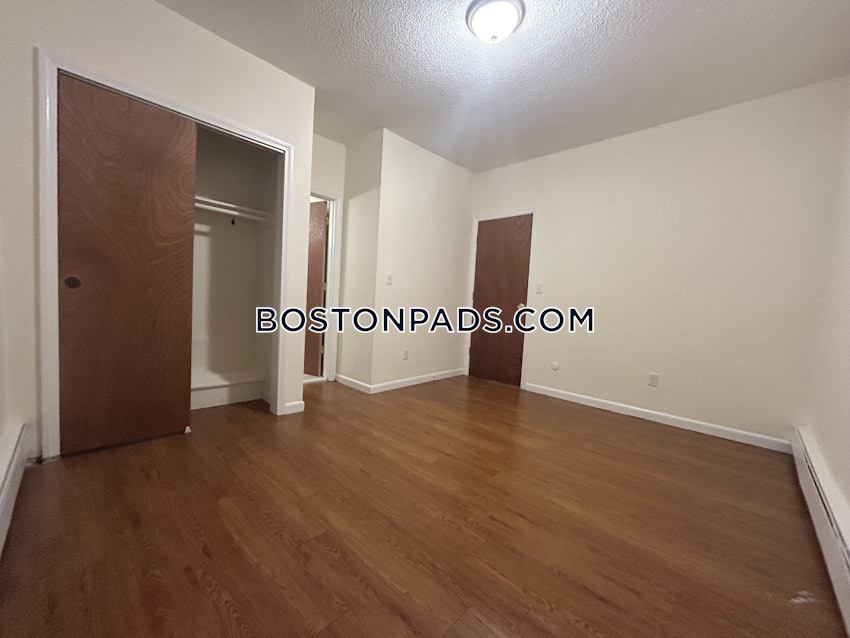 BOSTON - MISSION HILL - 1 Bed, 1 Bath - Image 7
