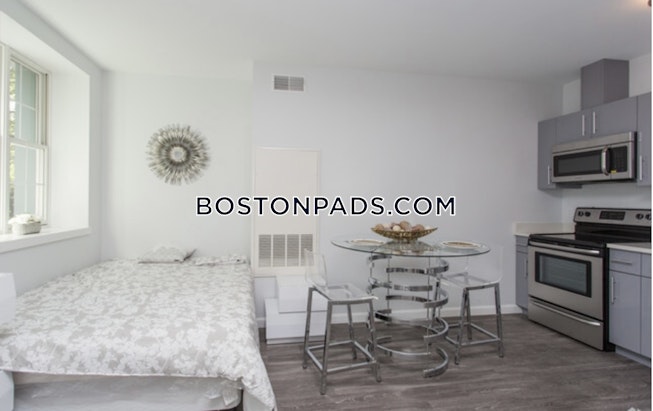 Boston - $2,650+ /mo