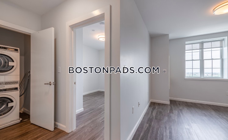 Commonwealth Ave., Boston