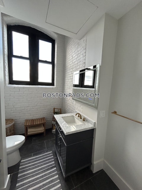 Union St. Attleboro photo 8