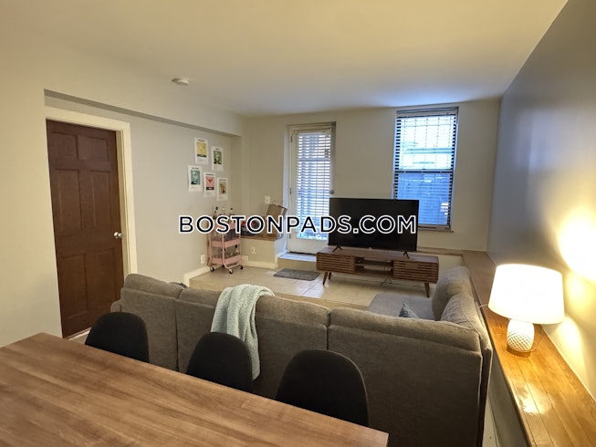 Boston - $5,850+ /mo