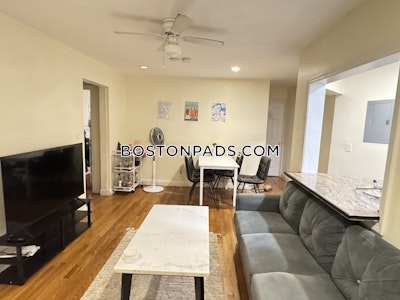 Brookline 4 Beds 2 Baths  Boston University - $6,864 No Fee