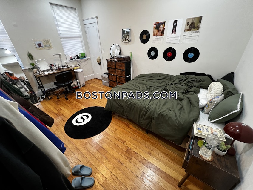 Boston - $6,600+ /month