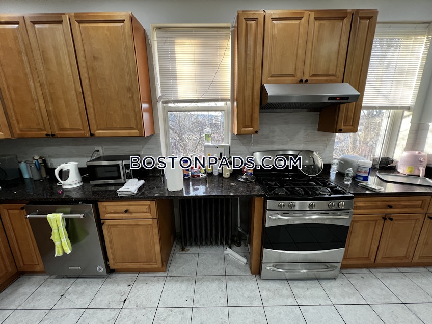 Boston - $6,600+ /month