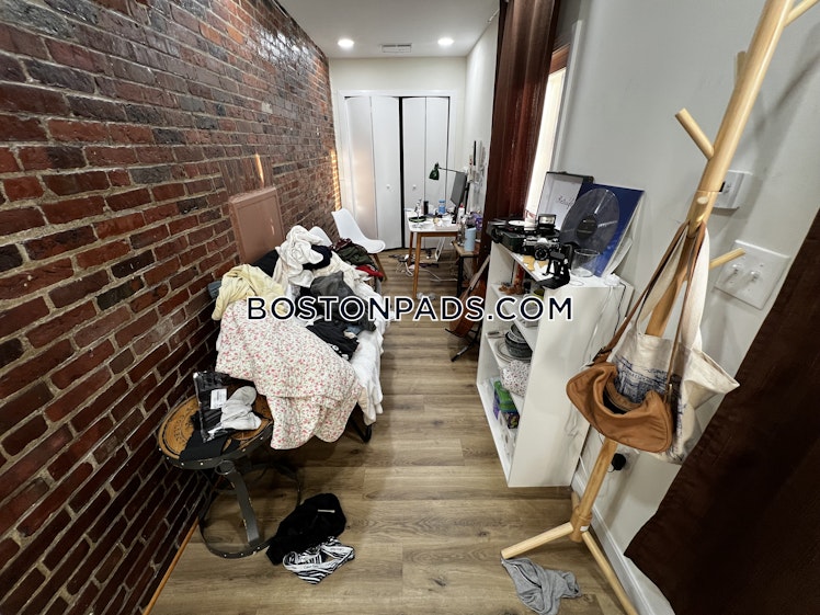 Copenger St., Boston