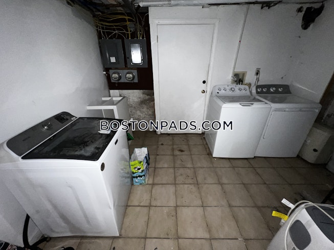 Boston - $6,600+ /mo