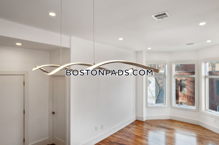 Boston - $6,900+ /month