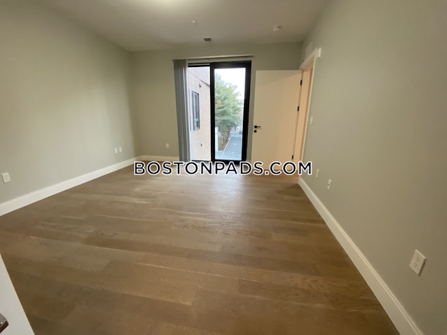 Somerville - $4,200+ /mo