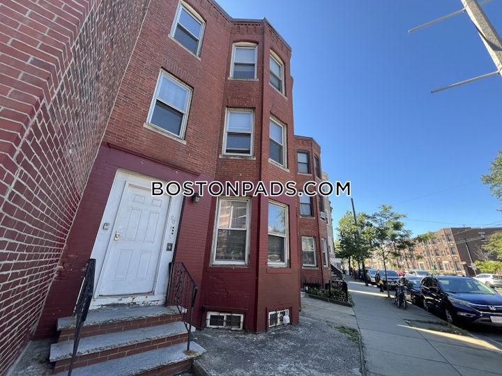 mission-hill-apartment-for-rent-3-bedrooms-1-bath-boston-4300-8034785 