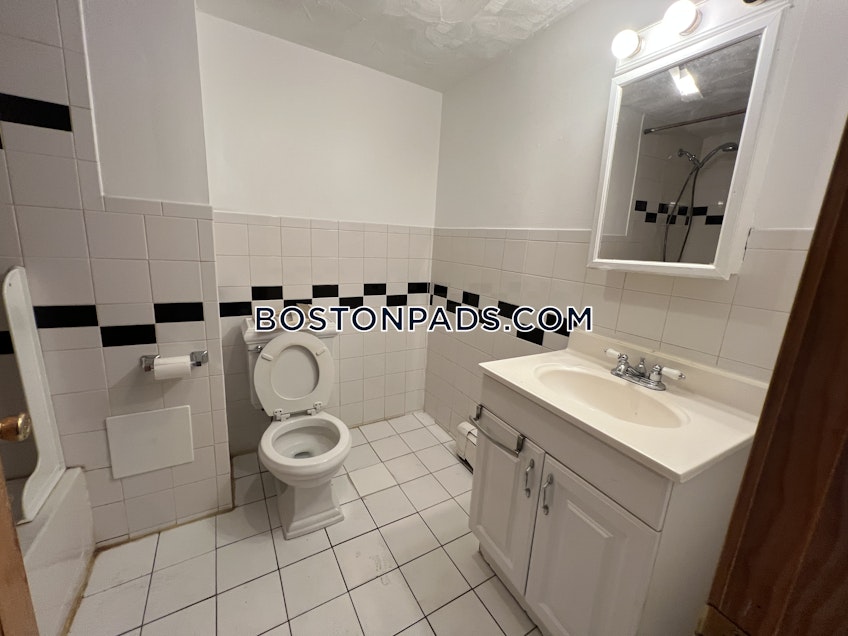 Boston - $4,300+ /month