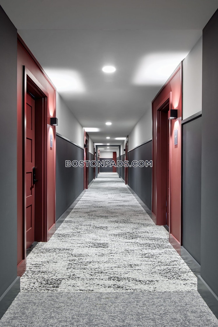 Commerce Way., Woburn