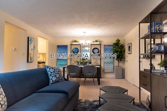 Beverly Commons Dr. Beverly