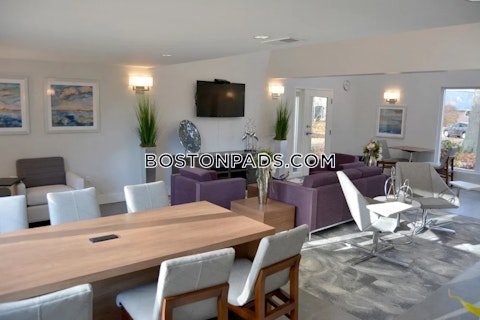 Beverly Commons Dr. Beverly photo 5