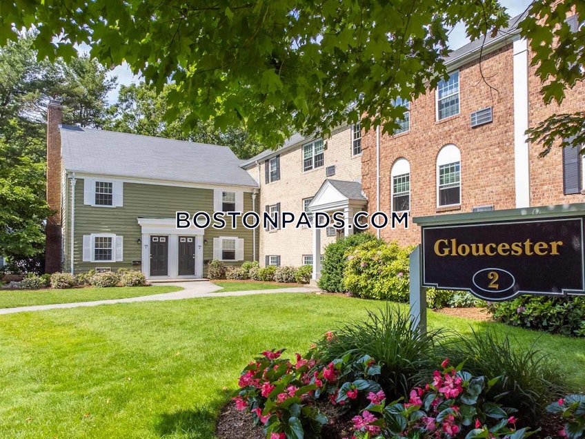 Beverly - $2,438+ /month