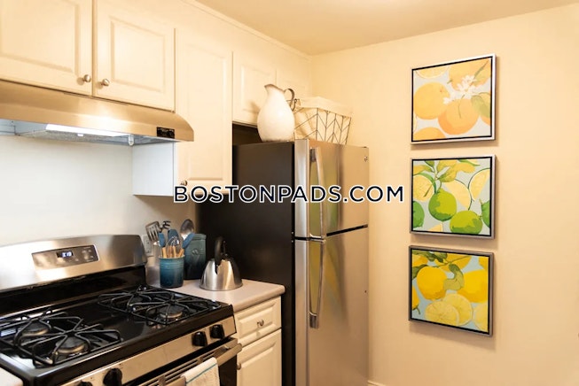 Beverly - $2,934+ /mo