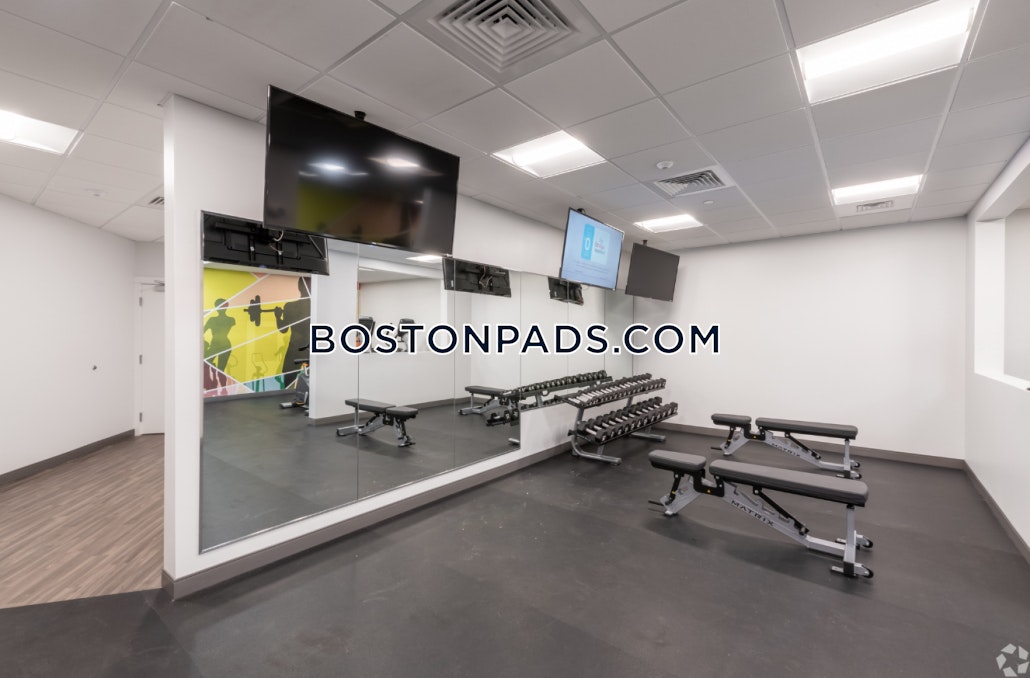 Washington St. Salem