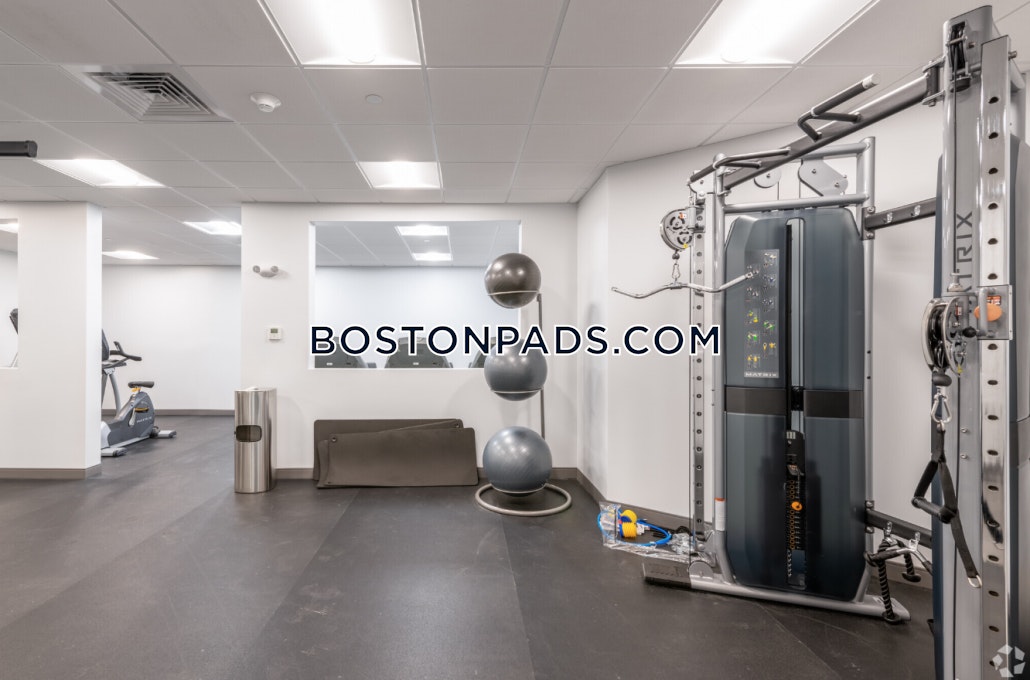 Washington St. Salem