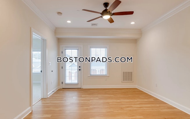 Tewksbury - $2,705+ /mo