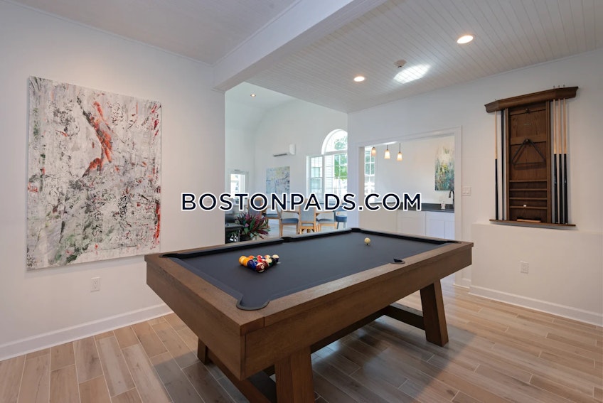 Tewksbury - $2,705+ /month