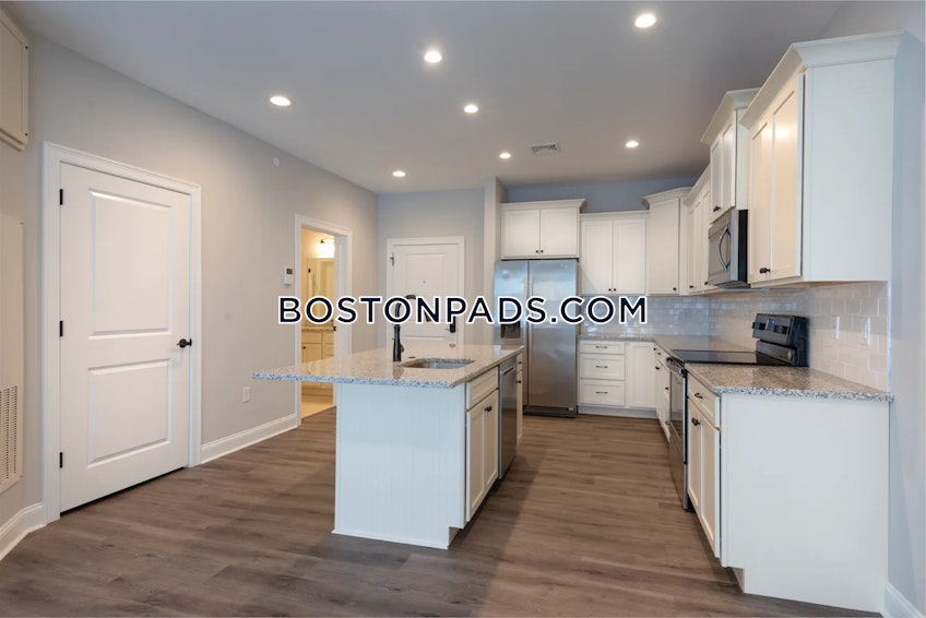 Tewksbury - $2,705+ /month