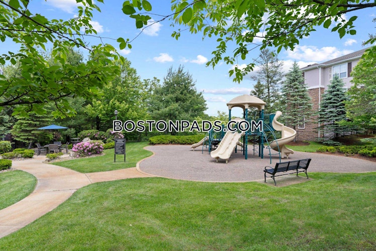 Ames Hill Dr., Tewksbury