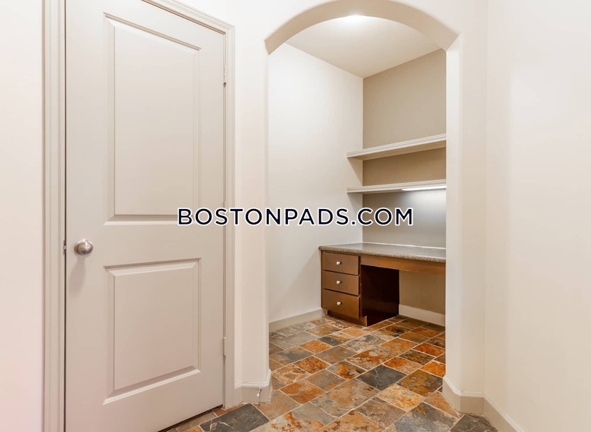 Tewksbury - $2,710+ /month