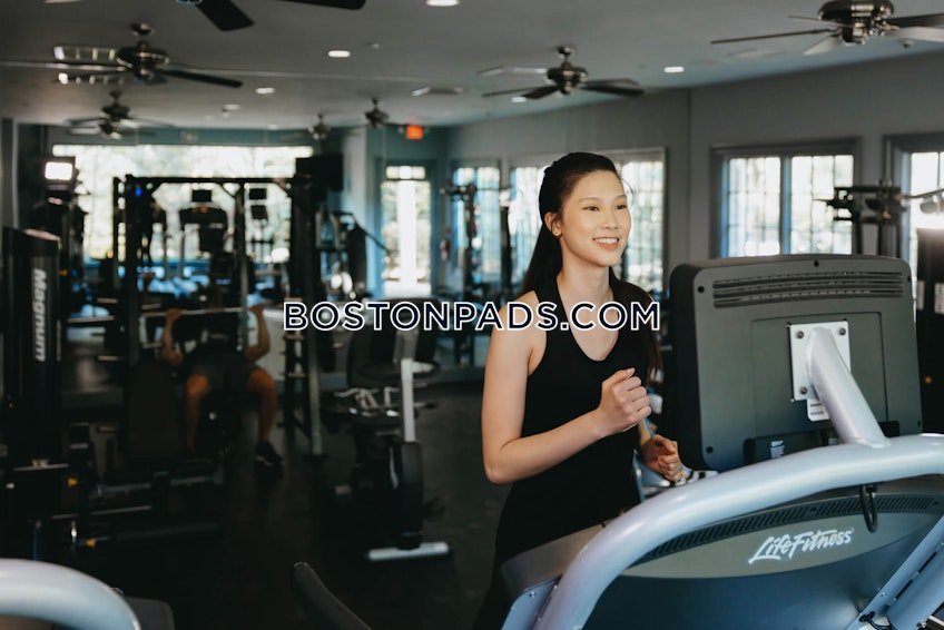 Tewksbury - $2,710+ /month