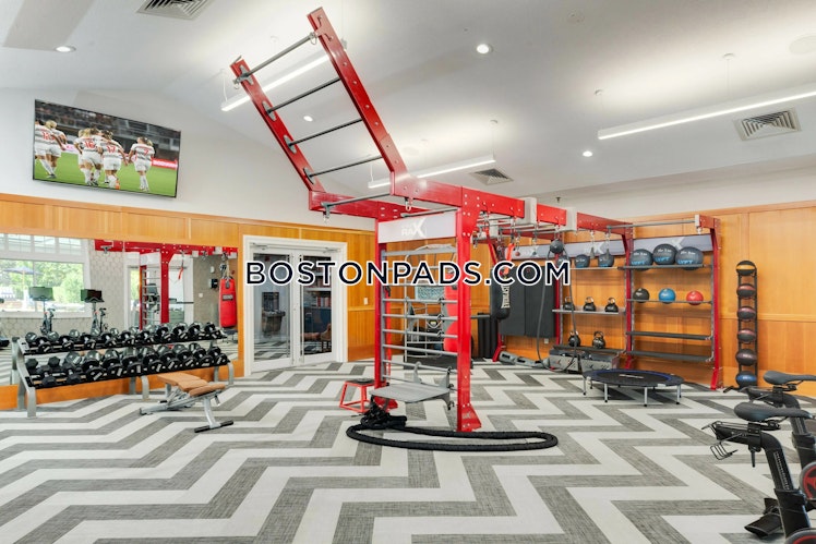 Archstone Ave., Tewksbury