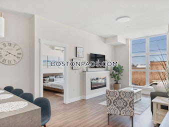 Boston Way. Newburyport