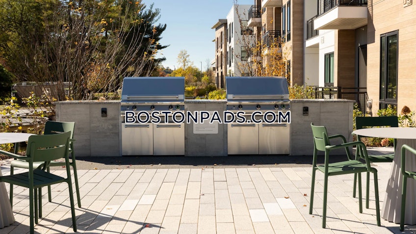 Wakefield - $3,425+ /month