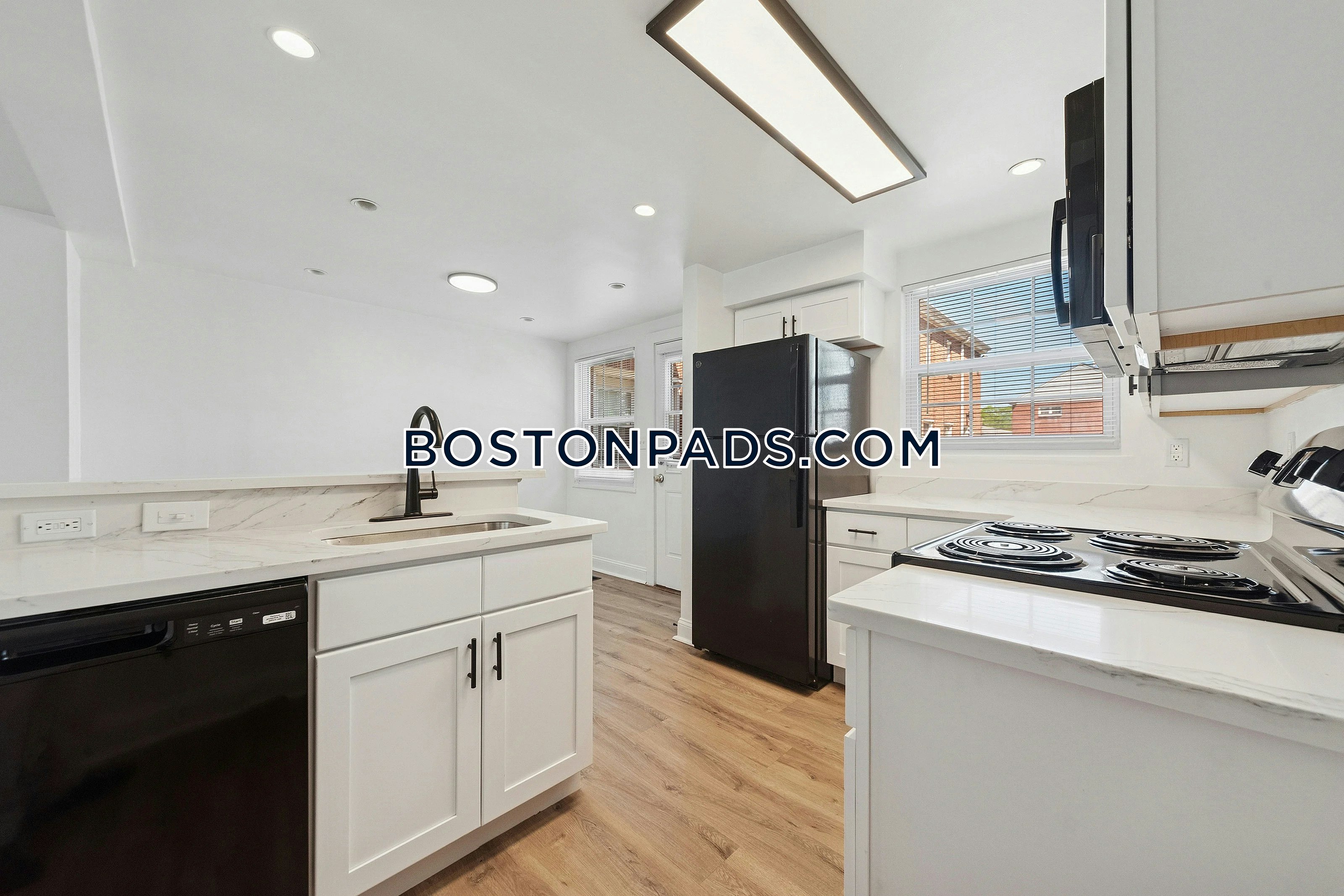 Middlesex Cr. Waltham