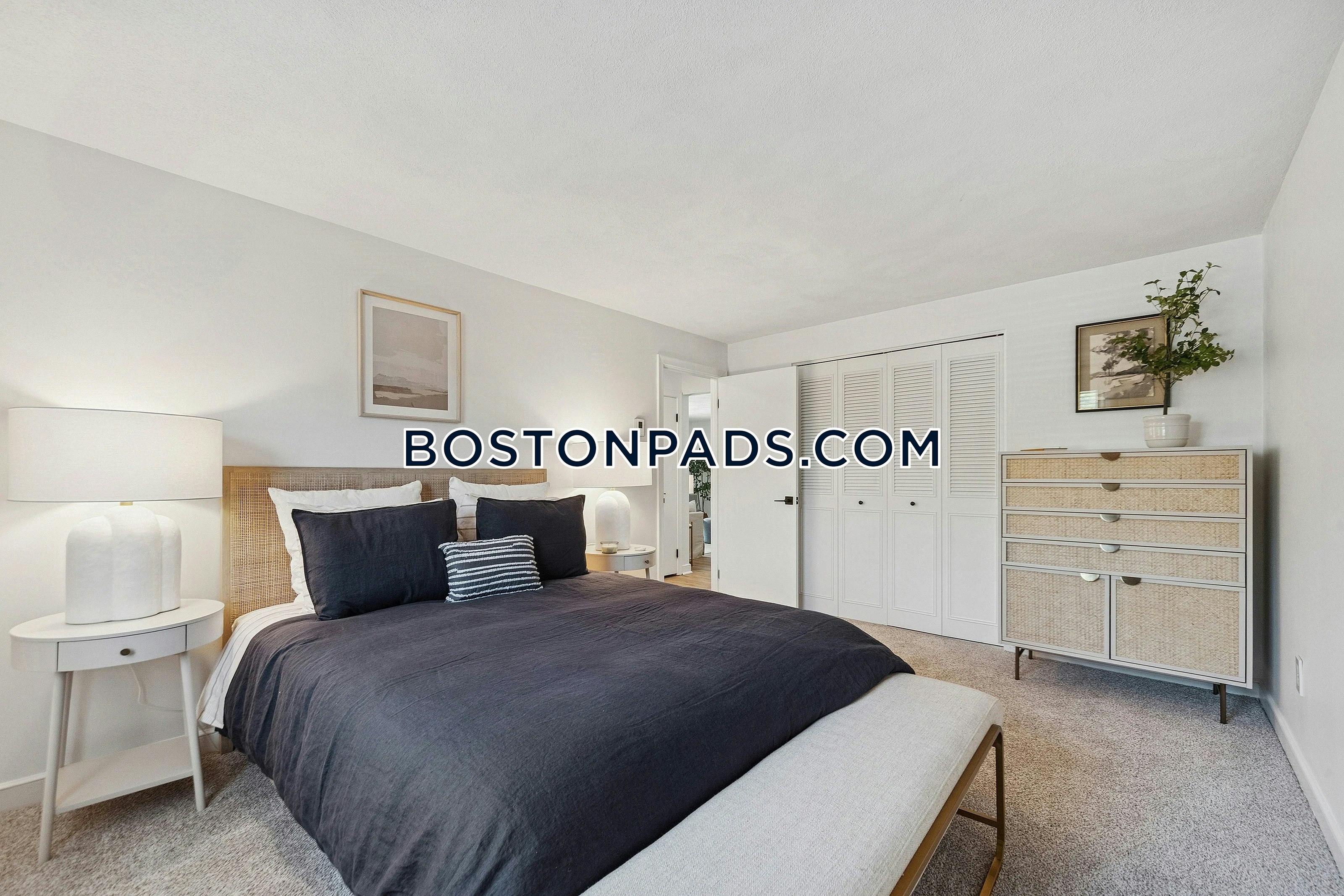 Middlesex Cr. Waltham