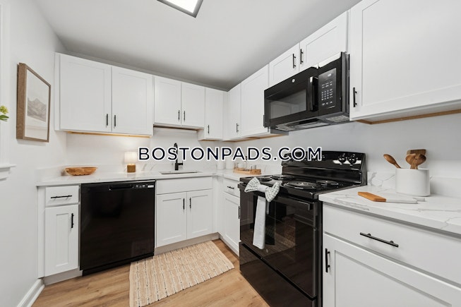 Waltham - $1,630+ /mo