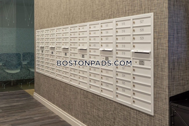 Waltham - $2,730+ /mo