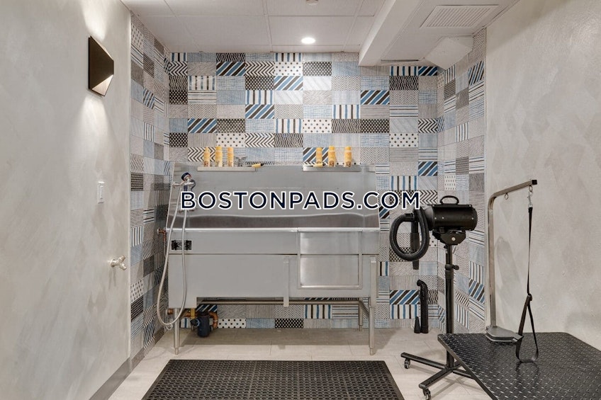 Waltham - $2,730+ /month