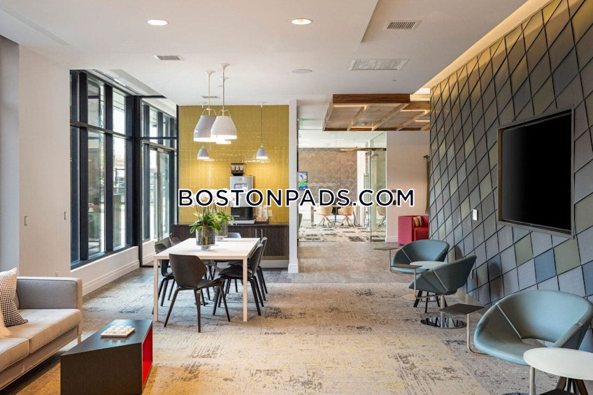 Waltham - $3,555+ /month