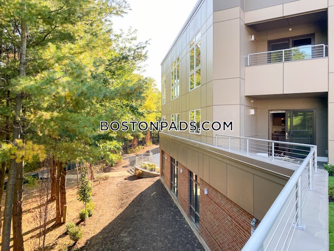 Watertown - $2,700+ /mo