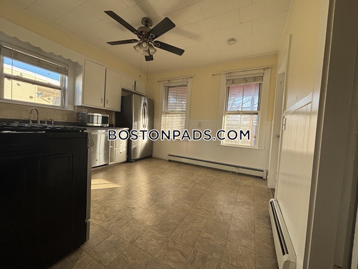 east-boston-apartment-for-rent-3-bedrooms-1-bath-boston-2980-8013090 