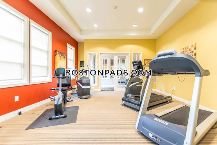 Technology Dr., Chelmsford