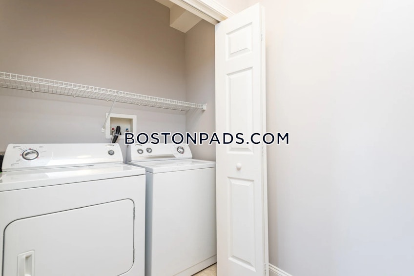 Chelmsford - $4,805+ /month