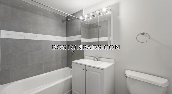 Boston - $2,900+ /mo
