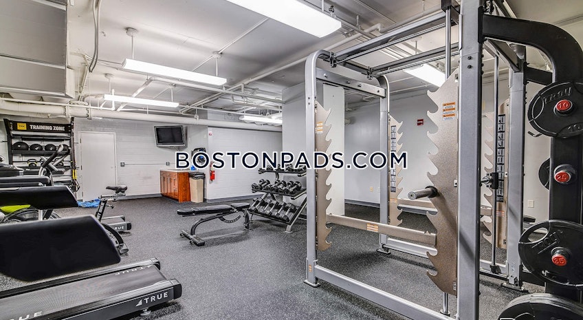 Boston - $2,900+ /month