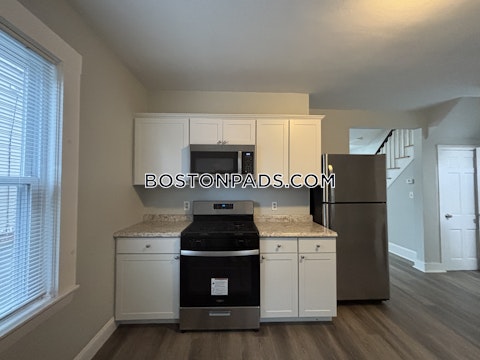 Swetts Ct. Watertown photo 5