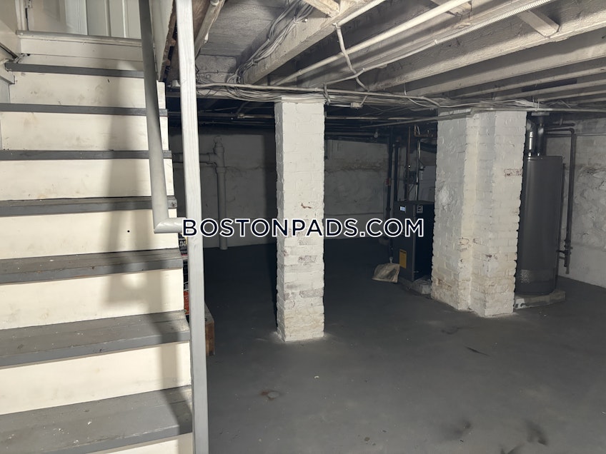 Watertown - $3,400+ /month