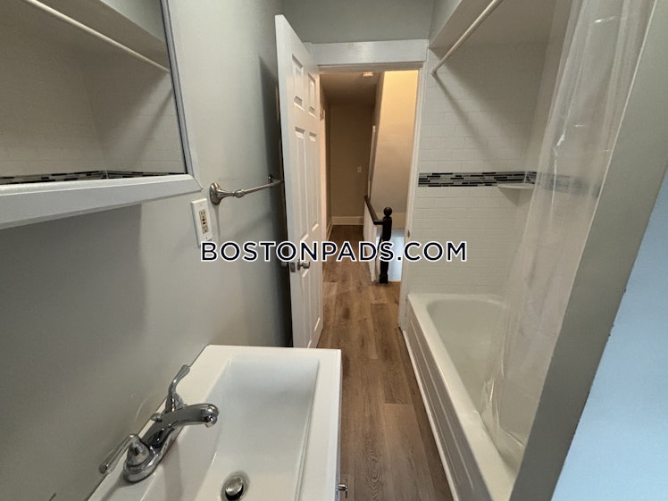 Swetts Ct., Watertown