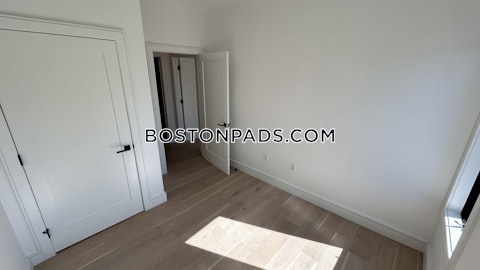 Leo M Birmingham Parkway Boston photo 7