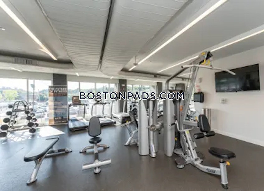 Boston - $2,525+ /month