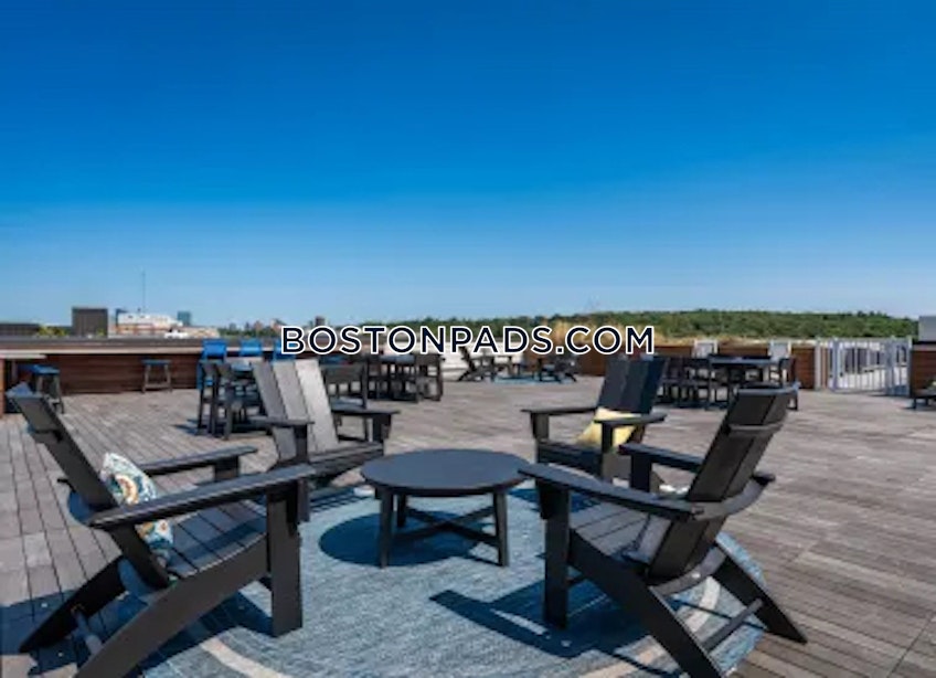 Boston - $2,525+ /month